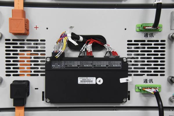 Eco Friendly Industrial And Commercial Energy Storage System With Liquid Cooling