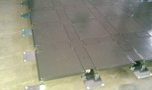 Fireproof and dustproof Steel Raised Floor Convenient dismounting and repeated use