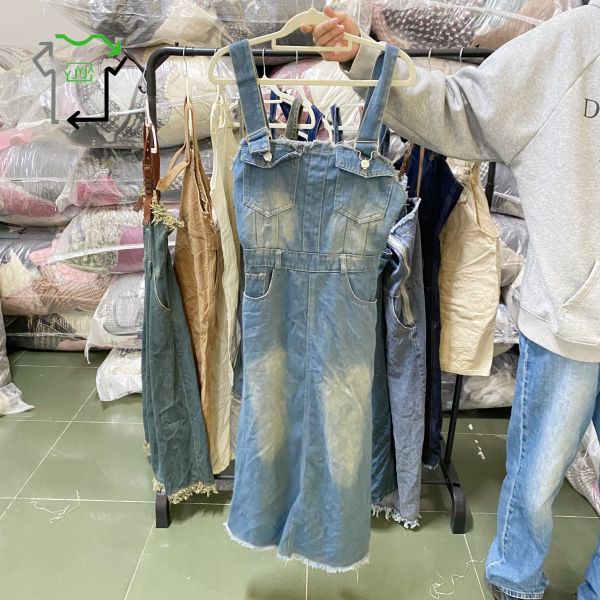 Second Hand Denim Belted Skirt Women Denim Dress Second Hand Fashionable Style