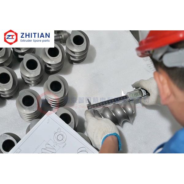 Screw Segment With 45° Kneading Profile For High-Shear Mixing Zone