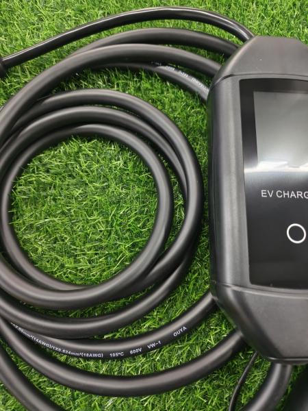 Type 2 3 Phase 22KW On-board Charging Portable Ev Charger Home Electric Vehicles 32a Fast Charging Stations