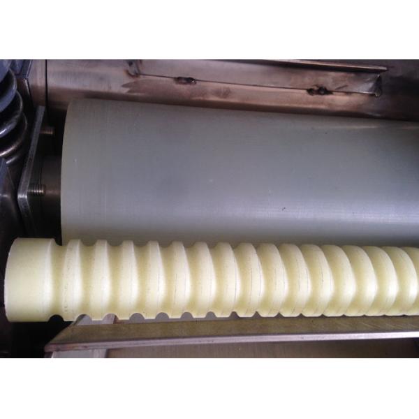 Granule Plastic Scrap Cutting Machine , High Efficiency Plastic Waste Cutter