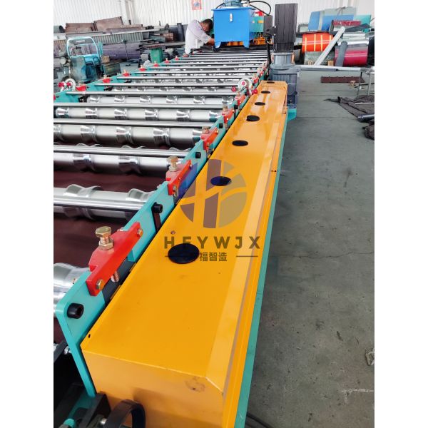 Heavy Duty 1020 glazed tile forming machine 16 Row Molding for Precision Double Linear Guide Rail Shearing