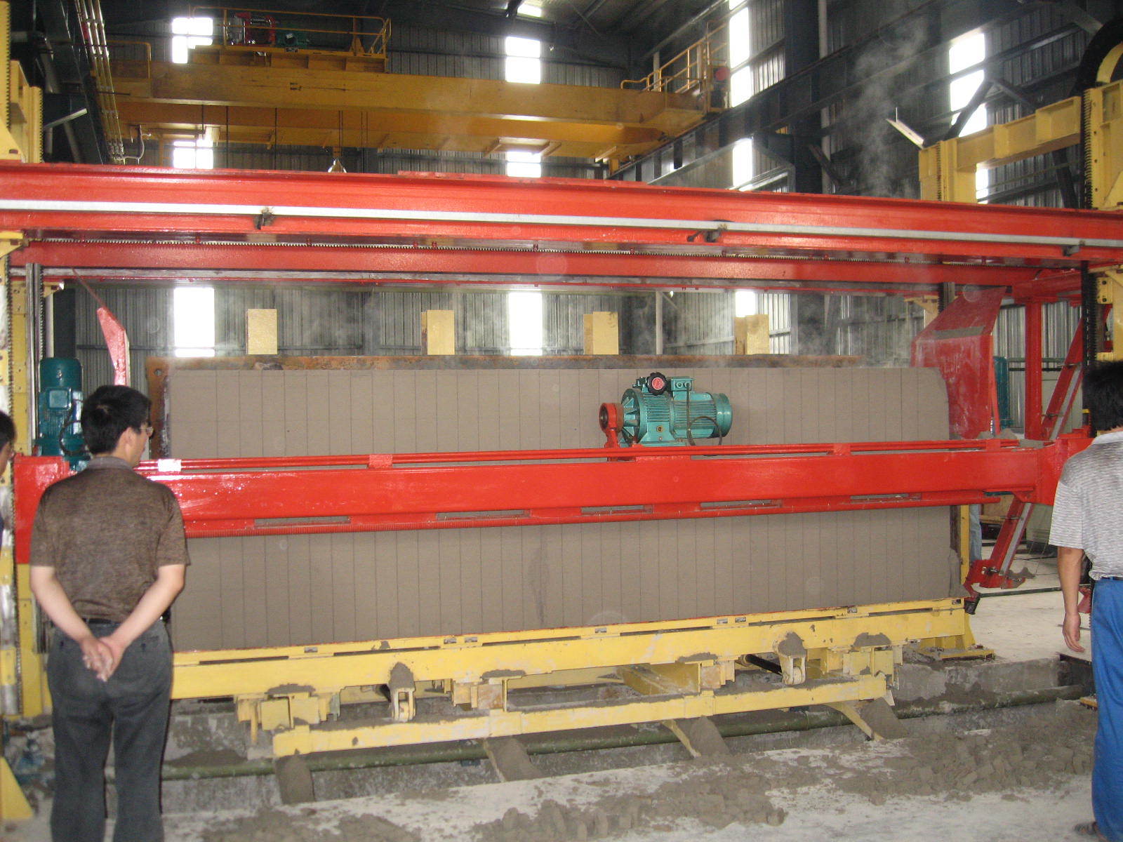 Intelligent Fully Automatic AAC Block Production Line with PLC Control and Customizable Capacity for Autoclaved Aerated Concrete Plant