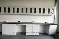 De múltiplos propósitos impermeável comercial do banco de laboratório da química para a escola