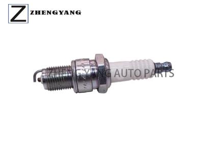 BP5EY Auto Spare Part Japanese Spark Plug Car Engine Nickel Copper Stable