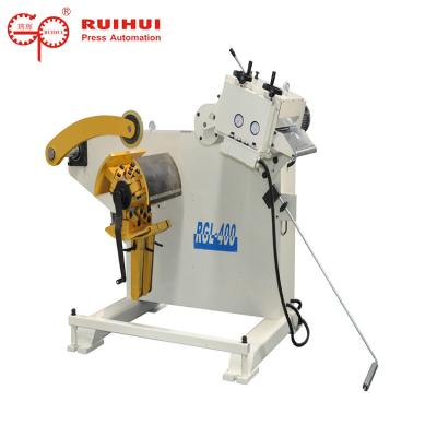 Bobina de cobre Decoiling e endireitamento da tira da largura da máquina 200mm poder de 3 fases