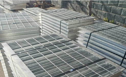 Fabricante de rejilla de acero galvanizado por inmersión en caliente para cubiertas de drenaje