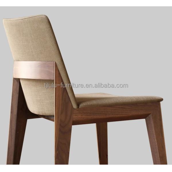 Solid Wood Villa Dinning Table Chairs With Nitrolacquer Finish And Modern Design For Dinning Room Restaurant And Hotel