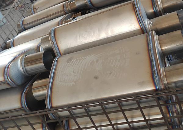 Silencioso 409 1.5mm de aço inoxidável universal da exaustão para o carro
