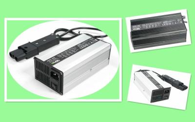 4 Stages Smart Racing Battery Charger , 15A Battery Charger For 14V AGM Or Lithium Battery Pack