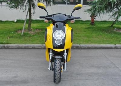 4 trotinettes postos gás do curso para a movimentação da roda da transmissão automática 2 dos adultos