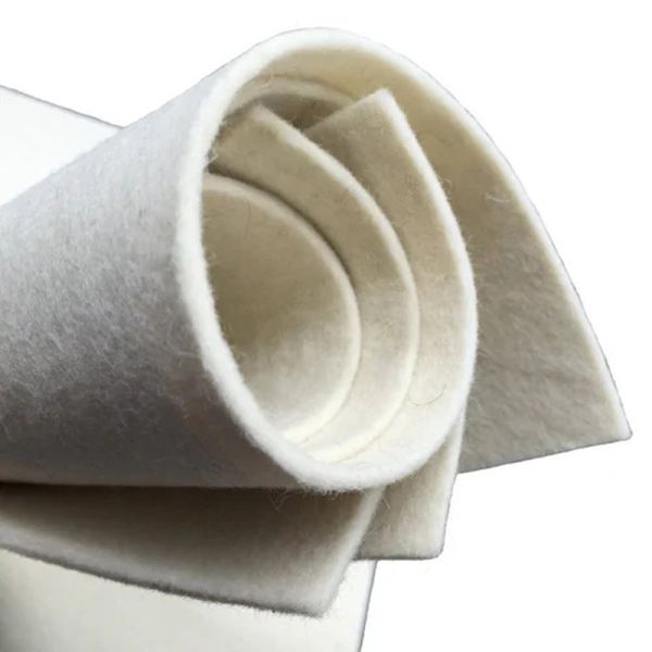 Polypropylene Filter Media with 0.5 - 50 Microns Rating, Resistant To Acids, Alkalis, And Solvents for Long Service Life