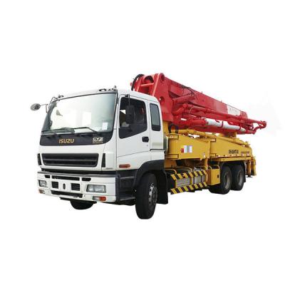 48m 52m 56m Pompe à béton-ciment camion pompe à béton-mixeur montée