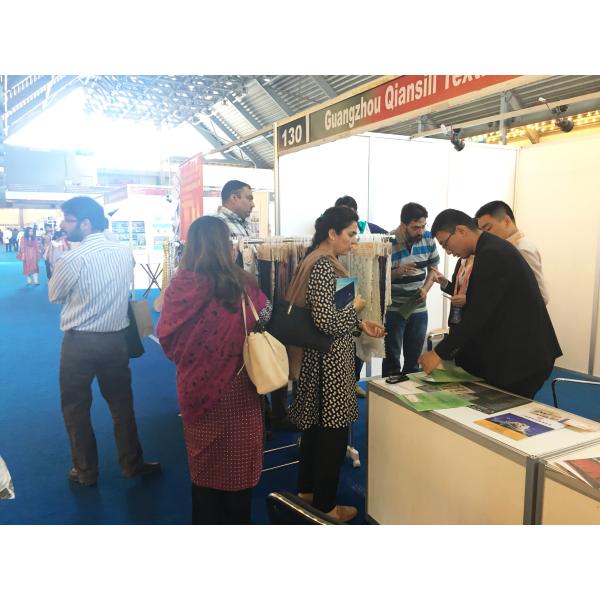 Роскошная флористическая вышитая бисером Bridal ткань шнурка Scalloped ткань шнурка мантии свадьбы края