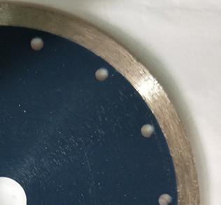 Sintered Blue Color Diamond Saw Blades Dry Cutting For Sand Stone , Wood Stone