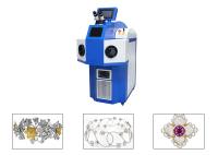 La máquina de soldadura láser de joyería tiene refrigeración por agua para la reparación de collares.