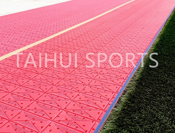 FIFA Certified Shock Pad Underlay with Customizable Thickness and Diamond Hole Design for Artificial Grass