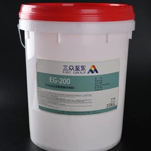 Adhésif sous vide PU à base d'eau pour le travail du bois EG-201.24