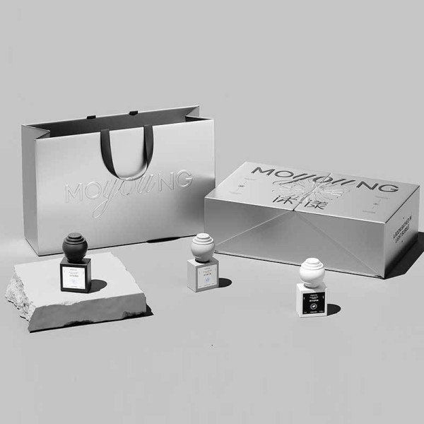Custom Luxury Men's Perfume Box Wholesale Manufacturer