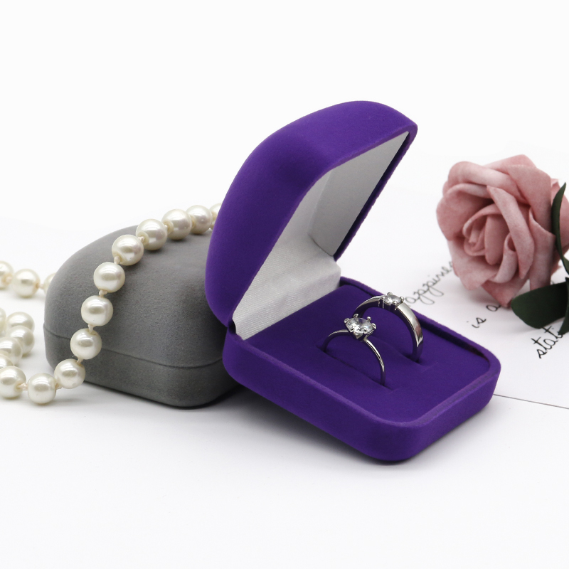 Simple Style Velvet Jewelry Box 55*59*37mm Custom Insert Color Compact