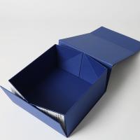 Taille personnalisée Boîte pliante magnétique bleue Boîte d'emballage cadeau en papier pour bouteille de vin