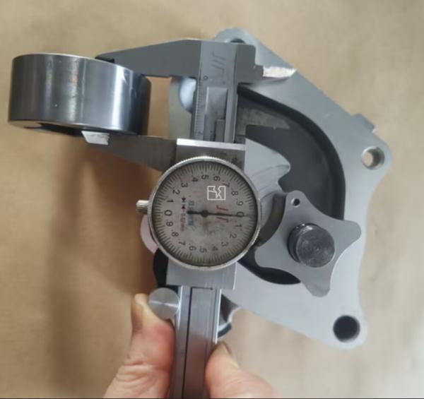 Komatsu 4D94E Engine Oil Pump 22mm