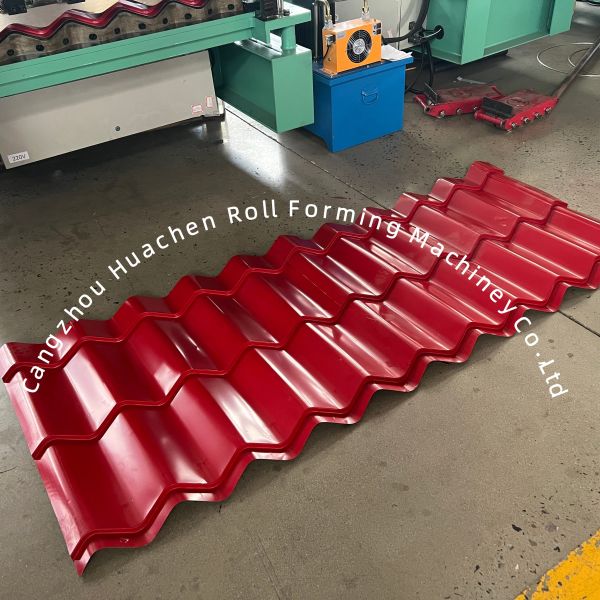 Professional Automatic Metal Roof Glazed Tile Roll Forming Machine with 16 Stations, 4m/min Speed, and PLC Control