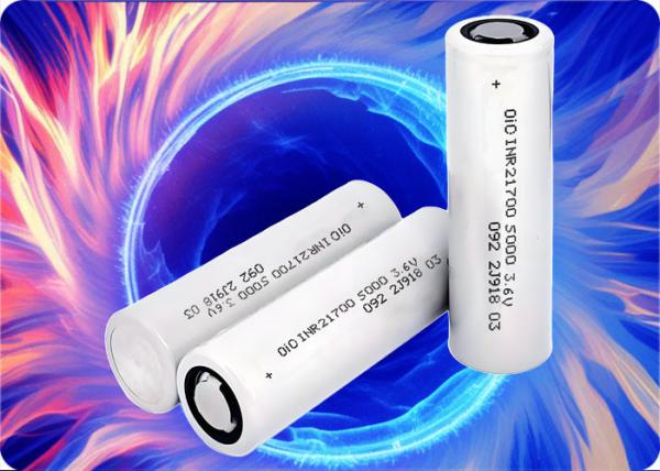 3C Batterie spéciale à décharge 800 cycles 21700 5000mAh Batterie 3.6V