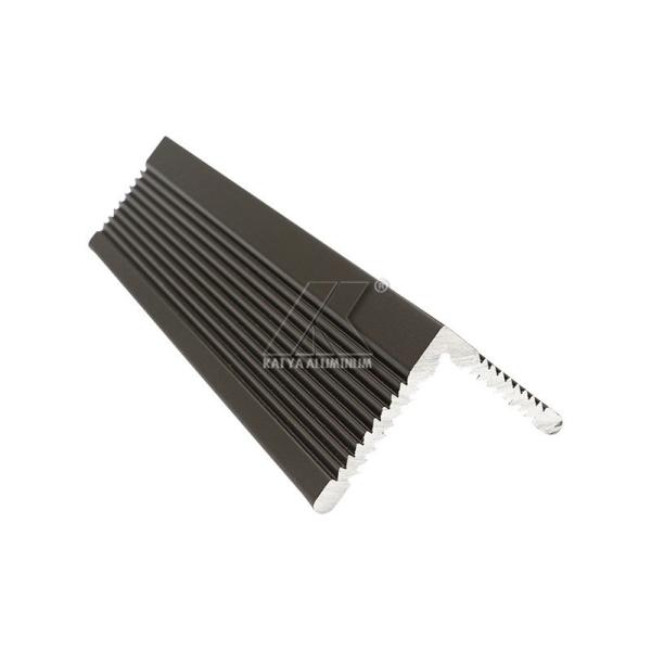 T5 Bronze Casement Aluminum Door Profile Extruded Powder Coating For Windows