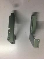 El hardware que trabaja a máquina del torno del CNC que sella piezas crea componentes del metal para requisitos particulares de la prensa
