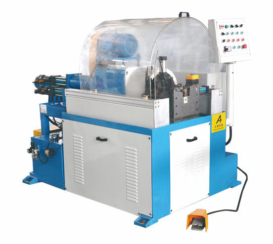 Petit pain en spirale automatique de tuyau cannelant la machine GM-30NC 4KW 120L