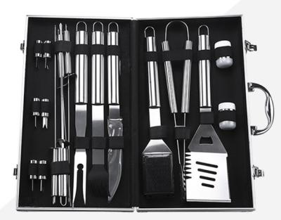 Wholesale 18PCS Barbecue Tool Set With Aluminum Case For BBQ TOOL MaterialStainless Steel