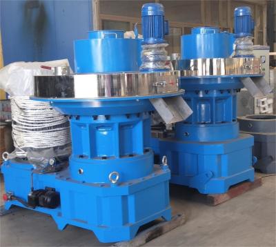 Máquina de pellets de madeira de alta eficiência 1,5-2 t/h