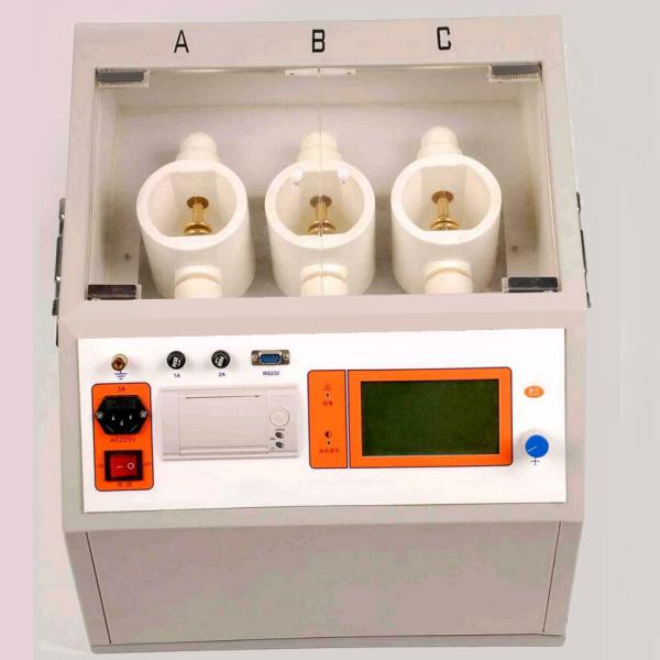 Transformer oil breakdown tester