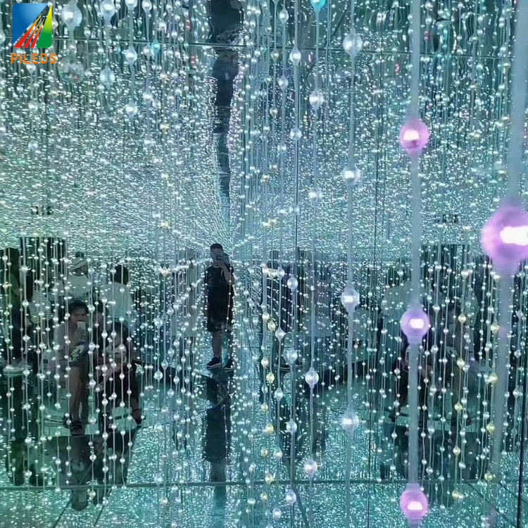 20 мм 23 мм 25 мм Прозрачный кристаллический RGB пиксельный шар Гибкий мягкий 3D светодиодный точечный свет
