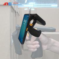 Longue fréquence ultra-haute tenue dans la main de lecteur du lecteur d'étiquette du lecteur ISO18000-6C Android RFID du terme 860-960MHz RFID RFID