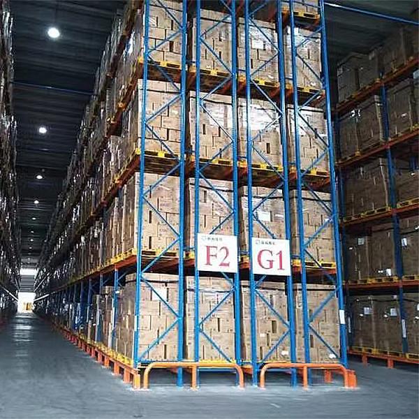Heavy Duty Adjustable Pallet Racking System with Q235B Steel Structure and Customizable Warehouse Storage Solution