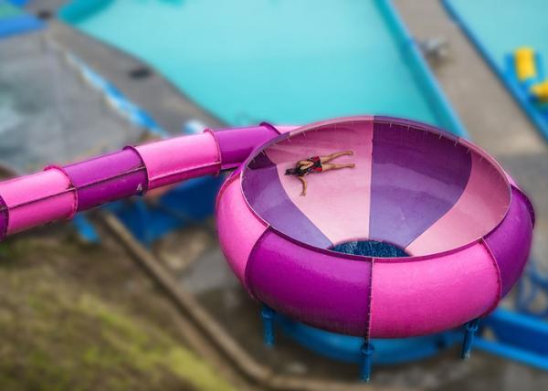 Huge Bowl Water Slide 1 Rider Load Custom Color For Amusement Water Park
