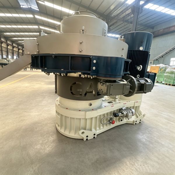 XGJ700 Wood Pellet Machine High-Output Industrial Biomass Pellet Press for Sale