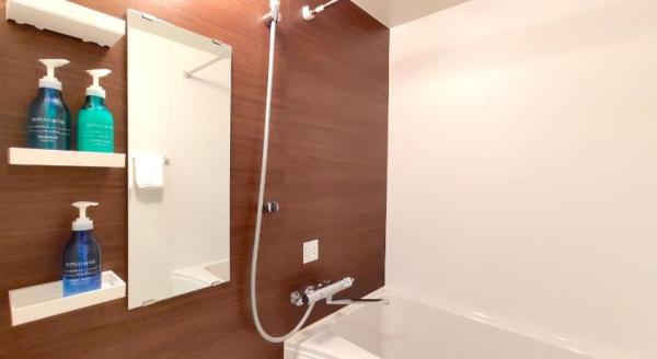 Australia rental apartment custom design furniture of wood bed with inwall wardrobe cabinet and dresser table used chair