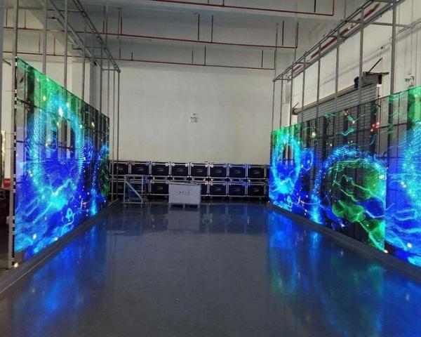 King Light Transparent Glass LED Display P2.976mm Flexible Installation