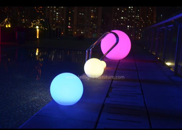 a bola impermeável do diodo emissor de luz de 40cm ilumina exterior para a decoração da piscina