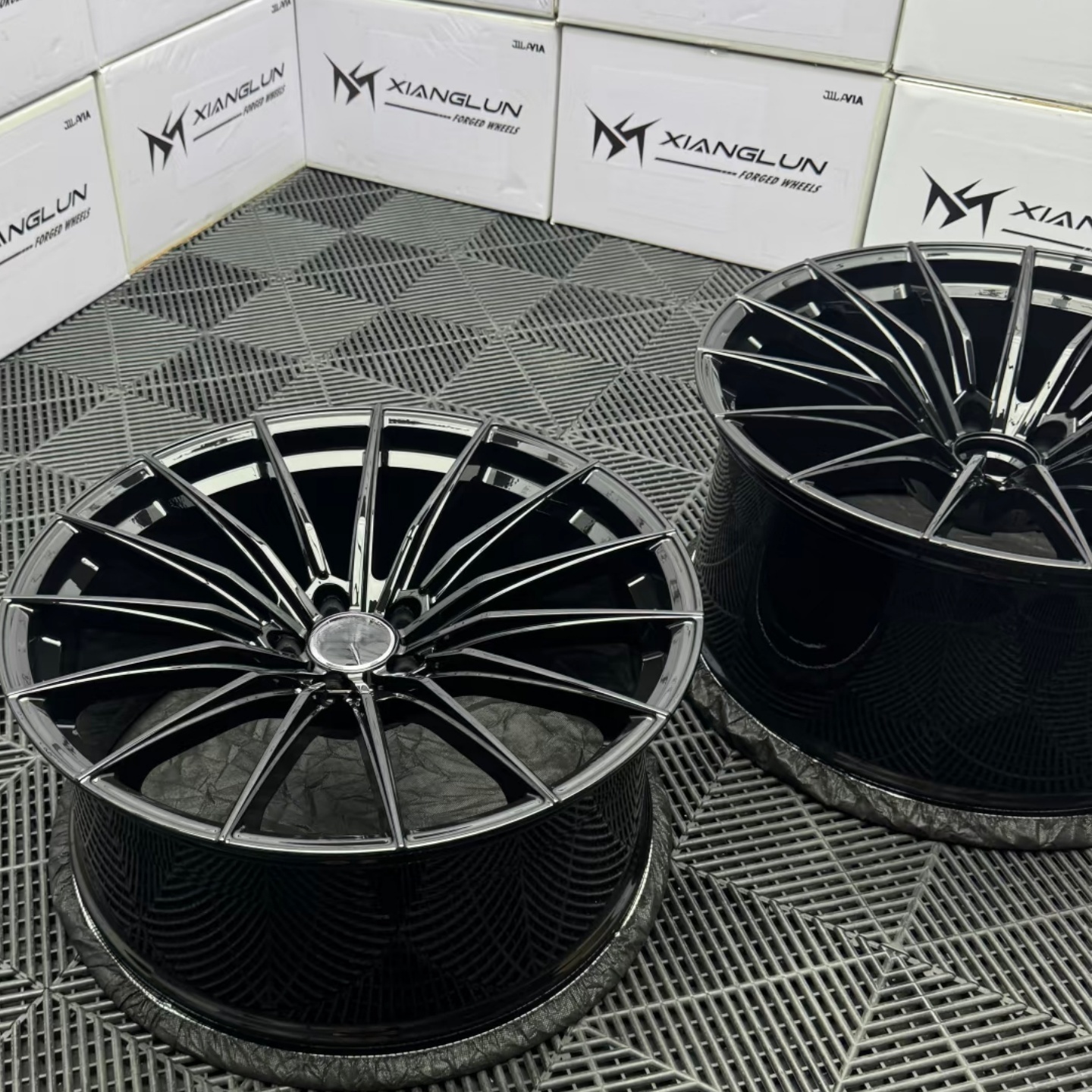Custom Monoblock Forged Wheels, PCD 5x114.3, 5x120, 5x130, 5x127, 17-24Inch, Fit for Mercedes-Benz, Audi, BMW, Lamborghini Urus
