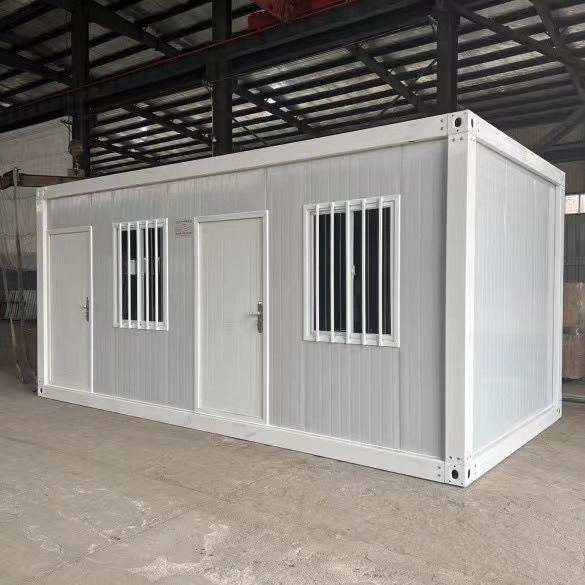 Outdoor Modern Movable Prefab Bungalow Detachable Container House with Wall Material of 50mm EPS/rockwool
