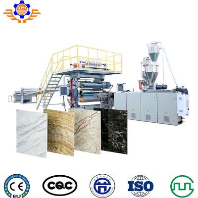 Linha de produção artificial extrusão da tira do mármore do PVC da máquina da extrusora que faz o painel de pedra da placa da folha