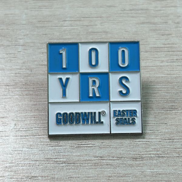 Metal Souvenir Pin Badge with Custom 2D/3D Logos Badge