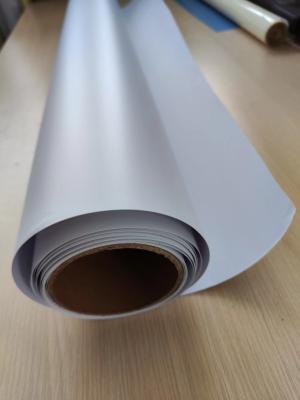 do vinil Monomeric do envoltório do carro do rolo da etiqueta do vinil de 80Mic 120g vinil autoadesivo branco do PVC para a impressão solvente do eco