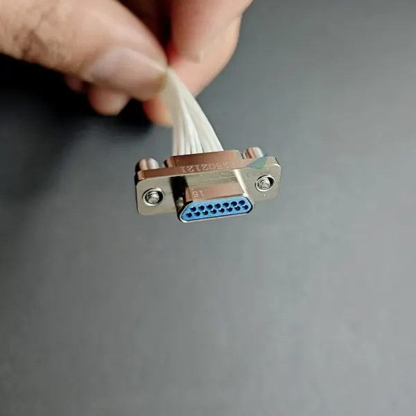 J30j Rectangular Connector J30j-15tjl Crimping with Wire Metal Shell Aviation Plug.