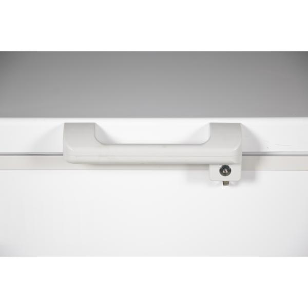 Household Top Opening Small Chest Freezer With Lock 138L White Door